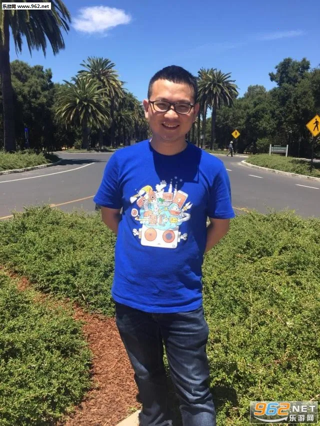 ��ɫ�����ֻ���